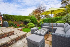 Photo 28- click for photo gallery